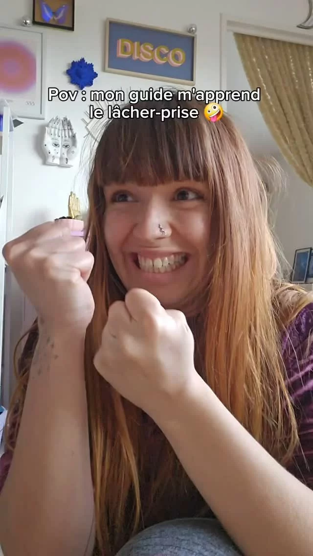 Force à lui 😮‍💨

Et bonne Pleine Lune en Scorpion à toutes (le lâcher-prise, c'est Scorpion) ♏️🙏🤪

Tu te reconnais toi aussi ? Allez viens, on monte un crew de drama-queen 💅 Je suis sûre que nos guides vont adorer nous entendre nous plaindre en groupe 😂

#humourspirituel #GuérisonSpirituelle #AnnalesAkashiques #astrocoaching #pleinelunescorpion #LacherPrise